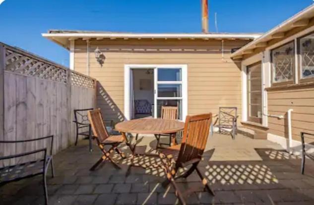 St Clair Holiday House Dunedin Extérieur photo